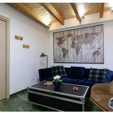 Beverello Apartment *