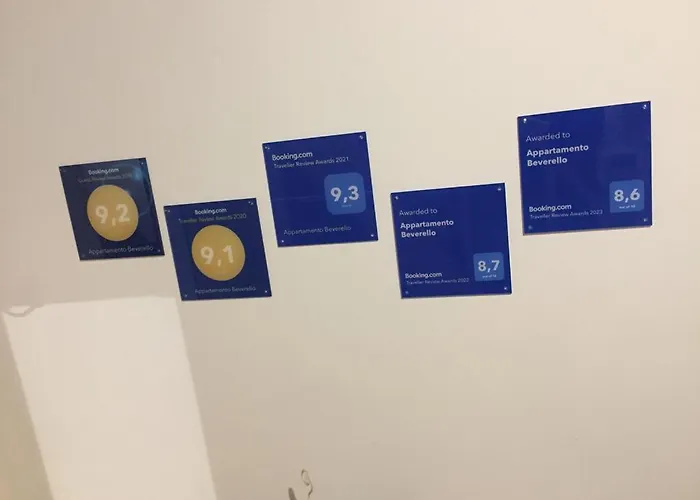 Beverello Неаполь