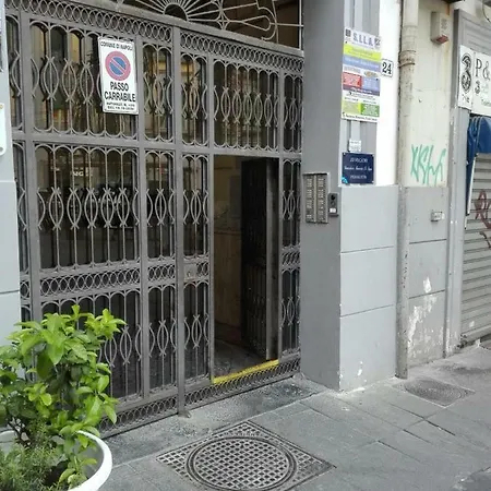 Daire Beverello Napoli