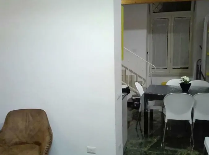 Beverello Apartment Neapel